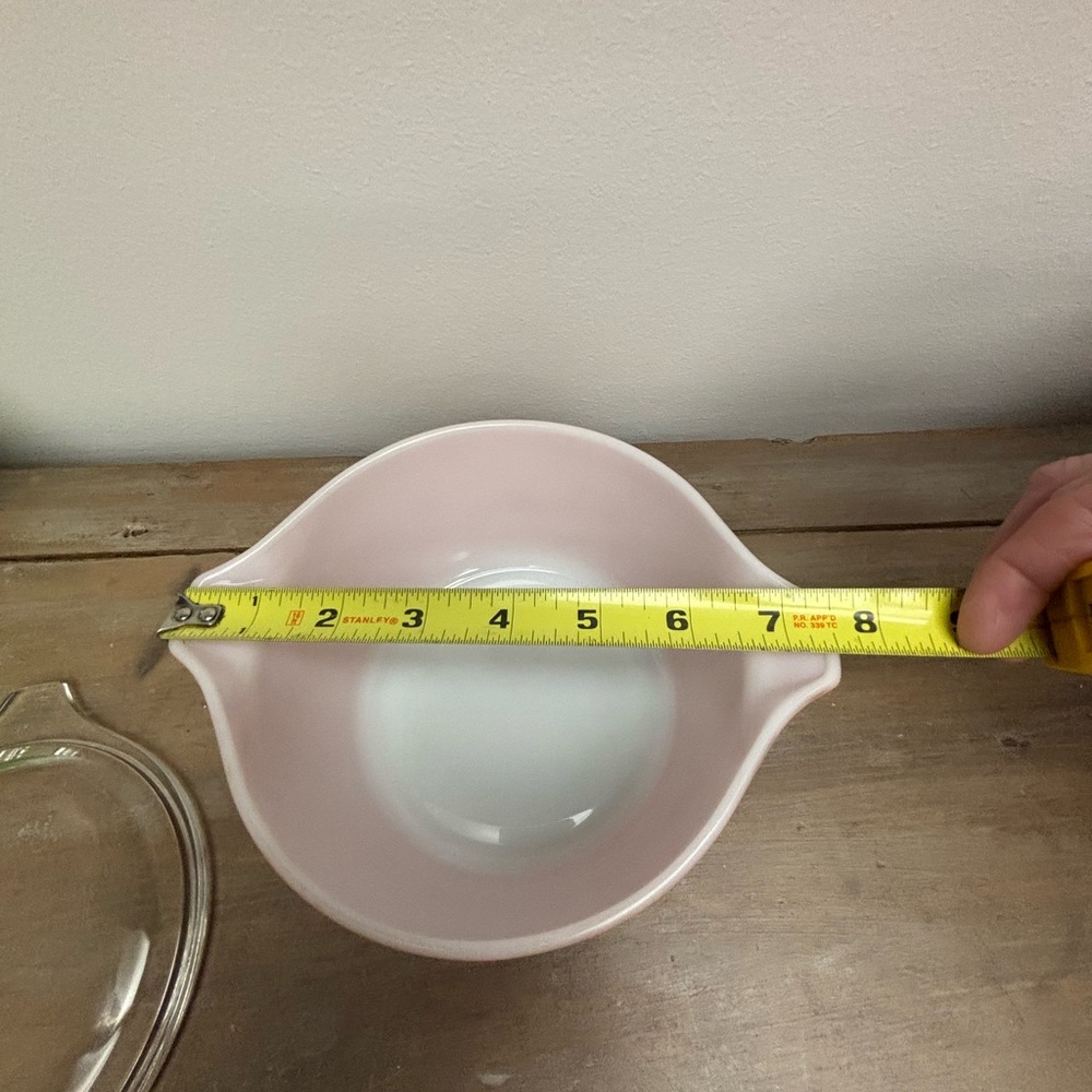 Vintage Pyrex Gooseberry Pink 473 1 Quart Round Covered Casserole dish with lid - Picture 14 of 15